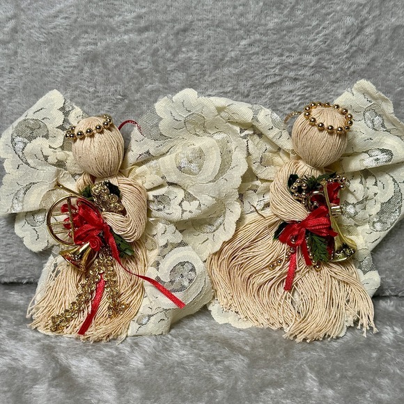 Vintage Handmade Angel Ornaments Lace, Yarn, Crochet Christmas Cottagecore - Picture 4 of 8